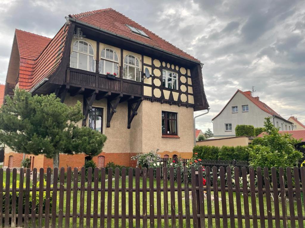 Villa Klara Cieplice يلينيا غورا المظهر الخارجي الصورة